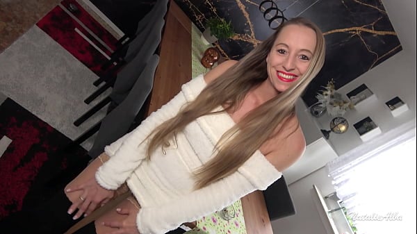 Natalie Alba Bekommt Was Sie Verdient